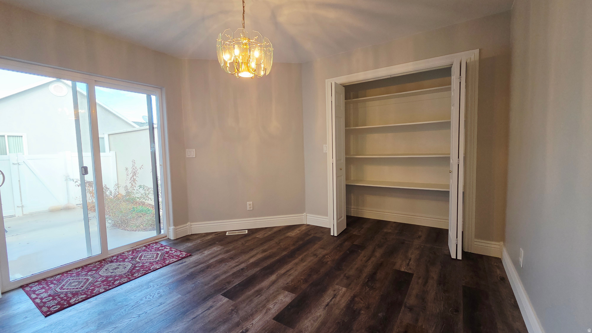 MOUNTAIN GREEN CONDOMINIUMS - Residential