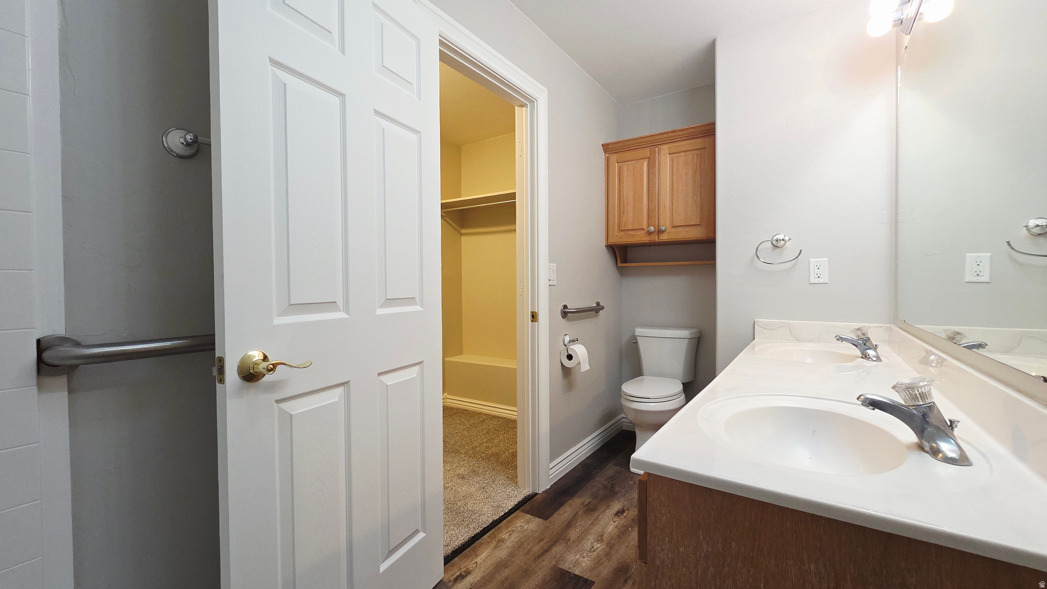 MOUNTAIN GREEN CONDOMINIUMS - Residential