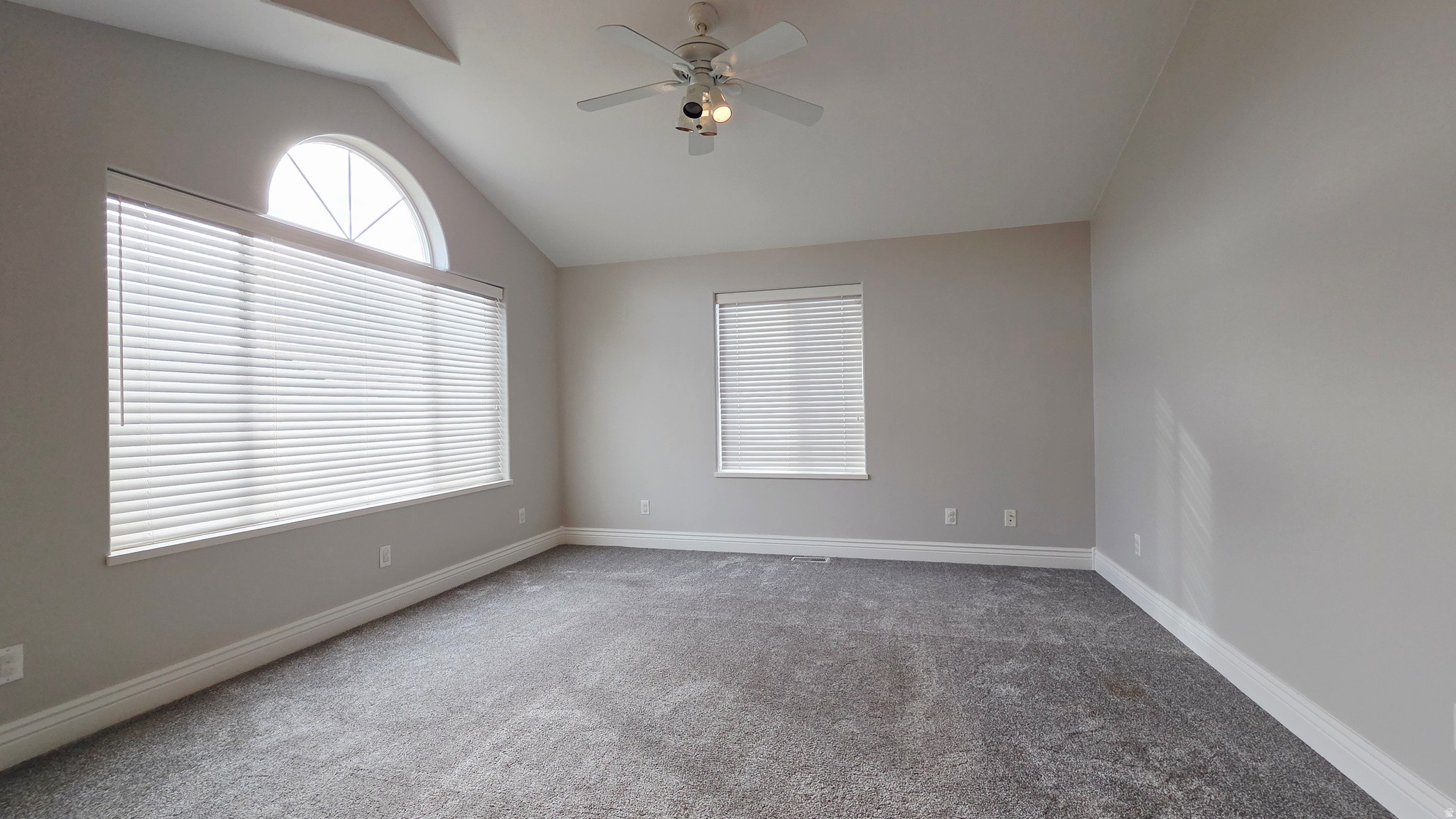 MOUNTAIN GREEN CONDOMINIUMS - Residential