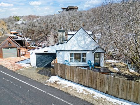 Tiny photo for 6724 E EMIGRATION CANYON RD, Emigration Canyon, UT 84108 (MLS # 2140975)