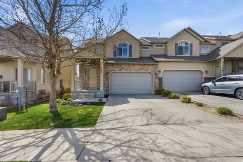 Photo of 7141 W COTTAGE DR, West Jordan, UT 84081 (MLS # 2149294)