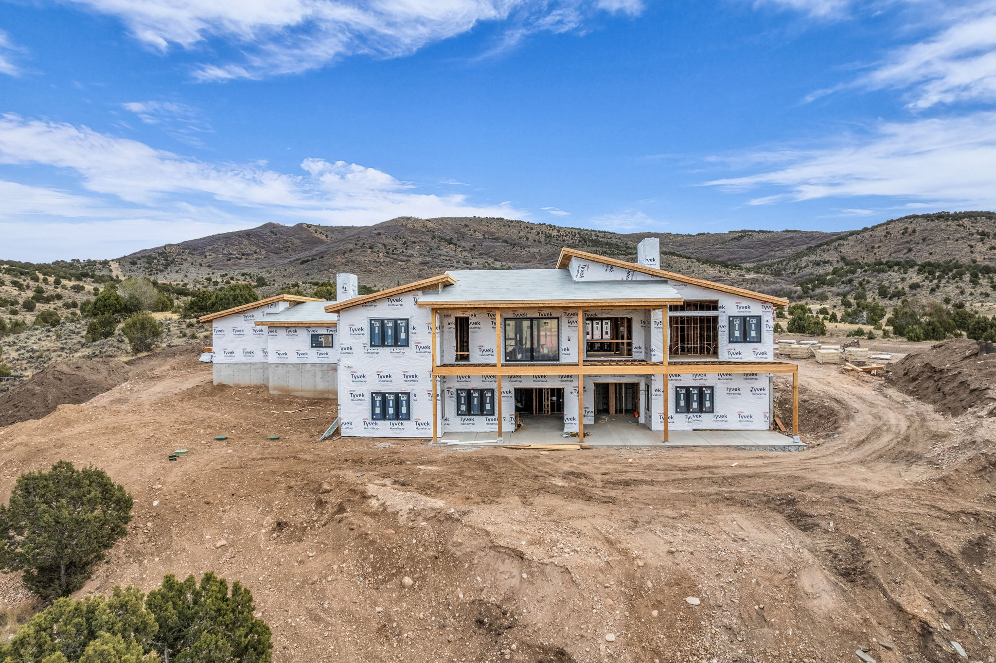 RIDGE AT CHERRY CANYON - Residential