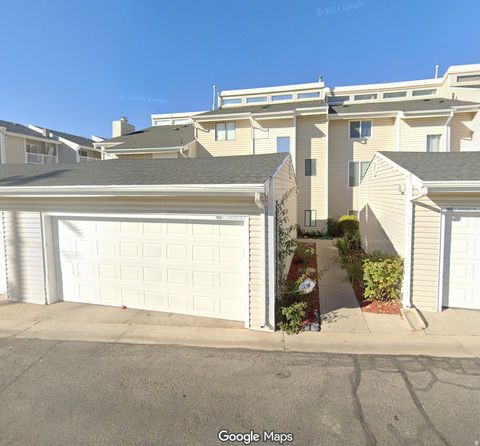 Photo of 1498 W PARKSIDE DR, Provo, UT 84601 (MLS # 2167290)
