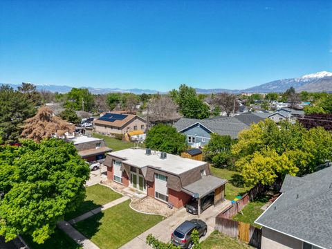 Tiny photo for 558 W 400 N, Orem, UT 84057 (MLS # 2156249)