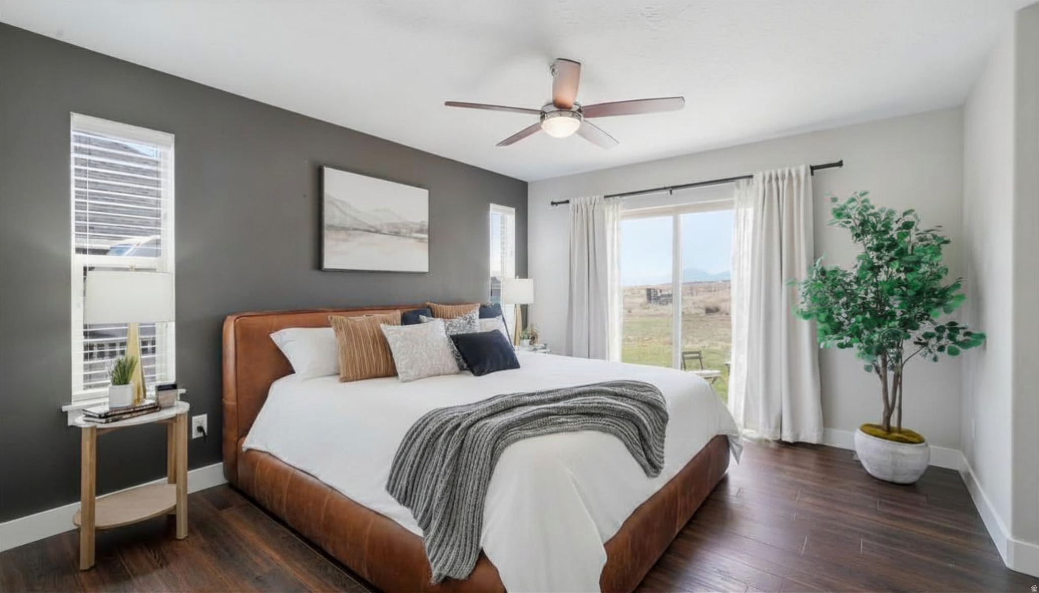 PELICAN BAY - Residential