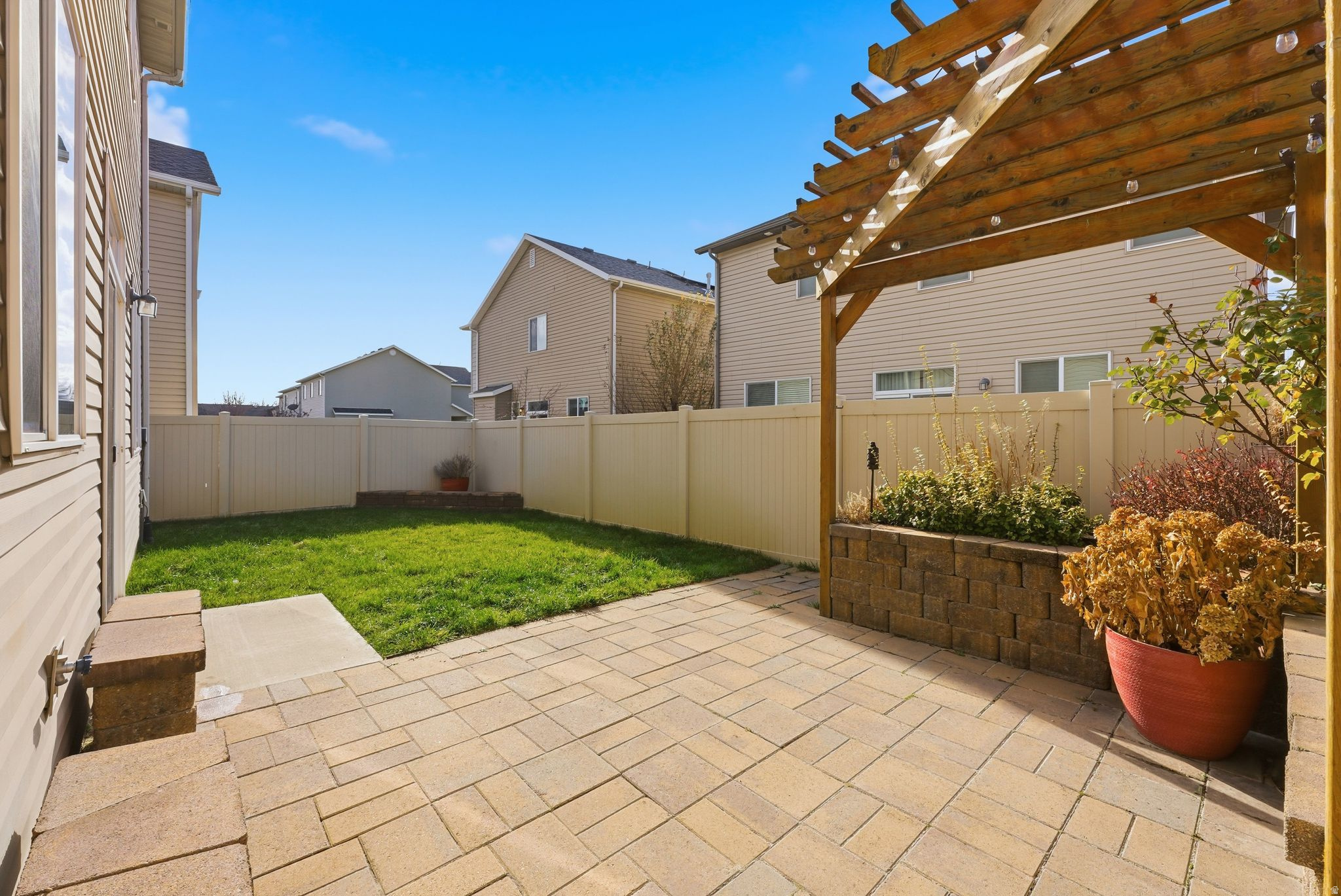 FOXBORO NORTH - Residential