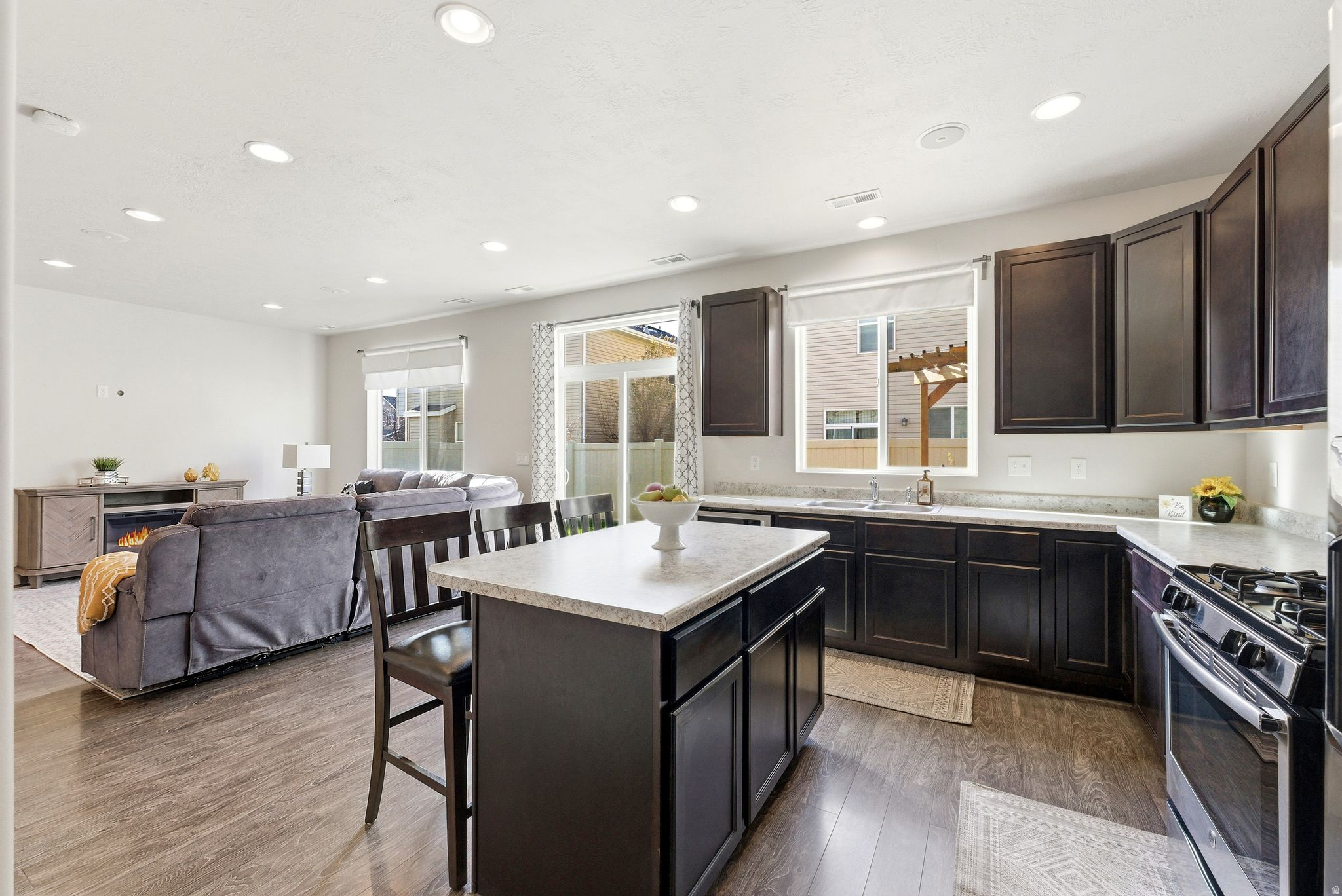 FOXBORO NORTH - Residential