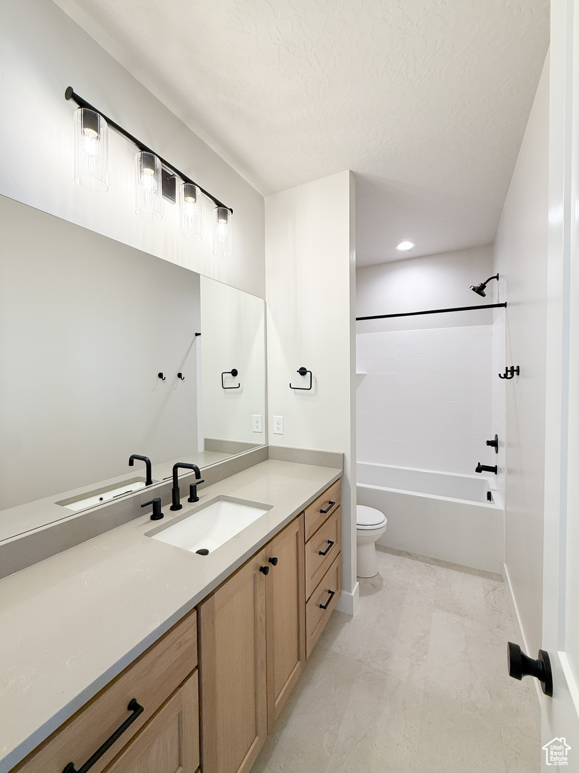 AMBLEVIEW ESTATES - Residential