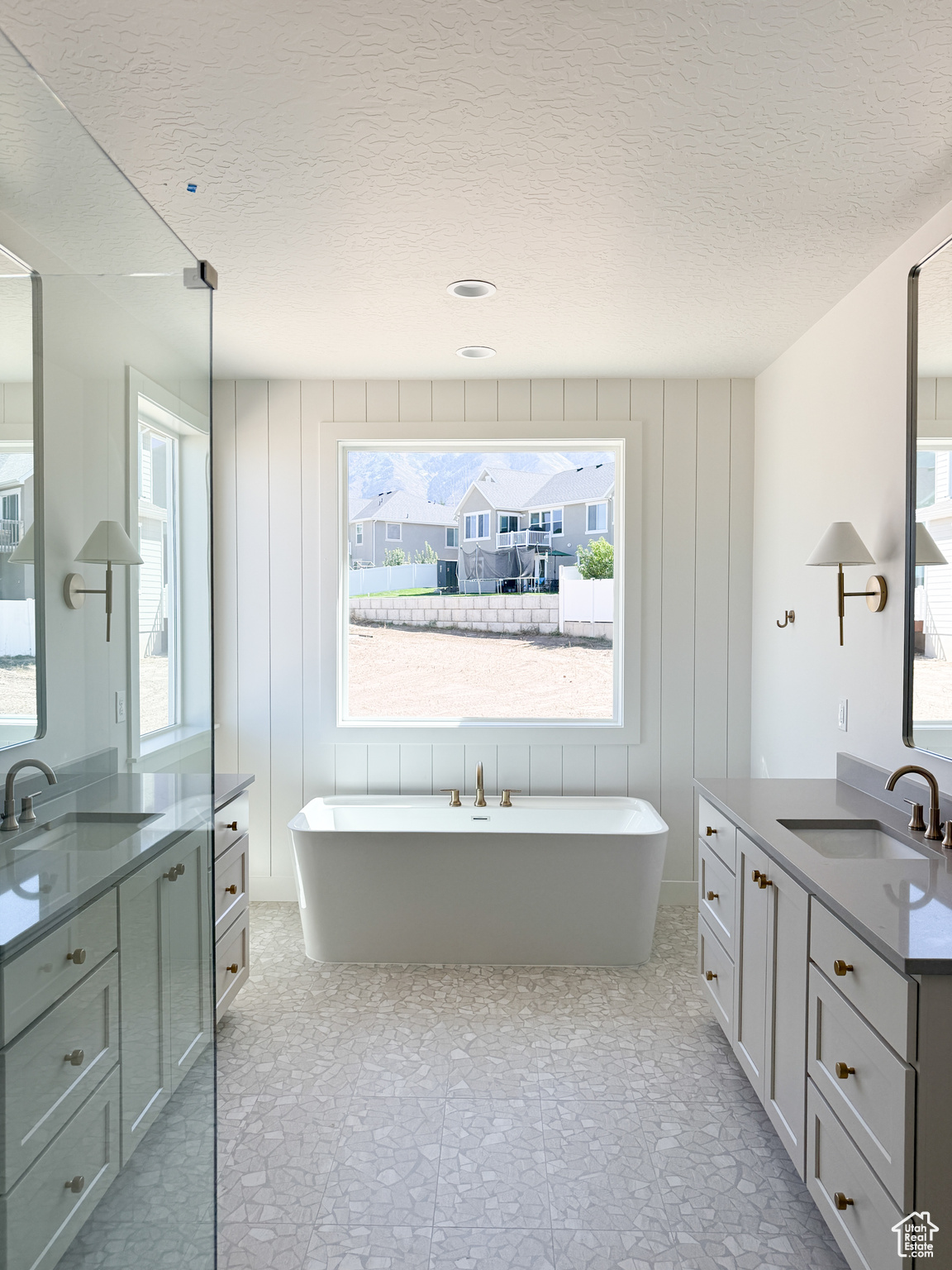AMBLEVIEW ESTATES - Residential