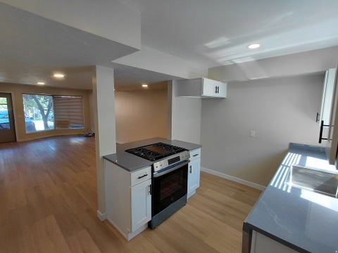 Condo For Sale - 3343 S Georgetown Sq<br/> Salt Lake City, UT 84109