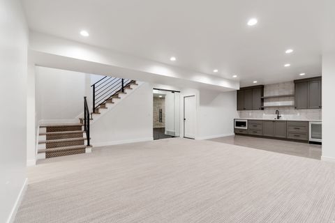Tiny photo for 756 W SARA DR, Saratoga Springs, UT 84045 (MLS # 2173954)