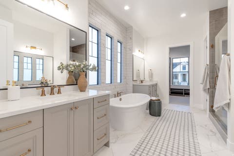 Tiny photo for 756 W SARA DR, Saratoga Springs, UT 84045 (MLS # 2173954)