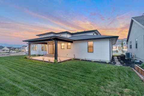 Tiny photo for 756 W SARA DR, Saratoga Springs, UT 84045 (MLS # 2173954)