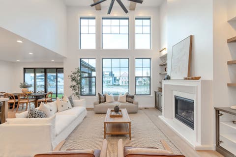 Tiny photo for 756 W SARA DR, Saratoga Springs, UT 84045 (MLS # 2173954)