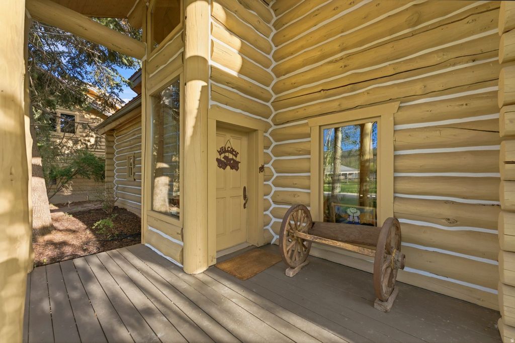 Photo of 2050 E LOWER RIVER RD RD, Woodland, UT 84036 (MLS # 2163227)