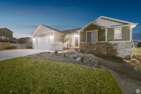 Tiny photo for 4144 W FOXVIEW DR, South Jordan, UT 84009 (MLS # 2083731)