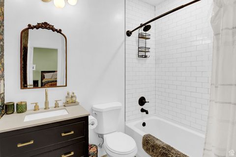 Tiny photo for 4144 W FOXVIEW DR, South Jordan, UT 84009 (MLS # 2083731)
