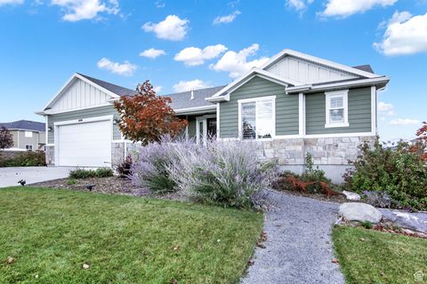 Tiny photo for 4144 W FOXVIEW DR, South Jordan, UT 84009 (MLS # 2083731)