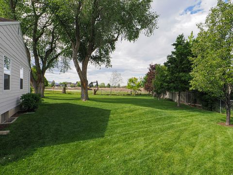 Tiny photo for 3010 E 3345 S, Salt Lake City, UT 84109 (MLS # 2156268)