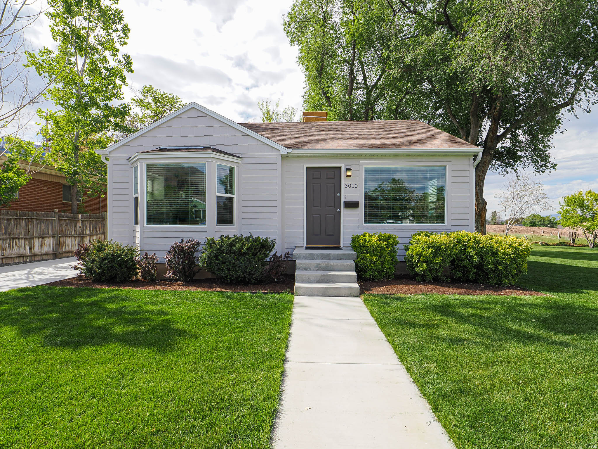 VIEW HEIGHTS - Residential