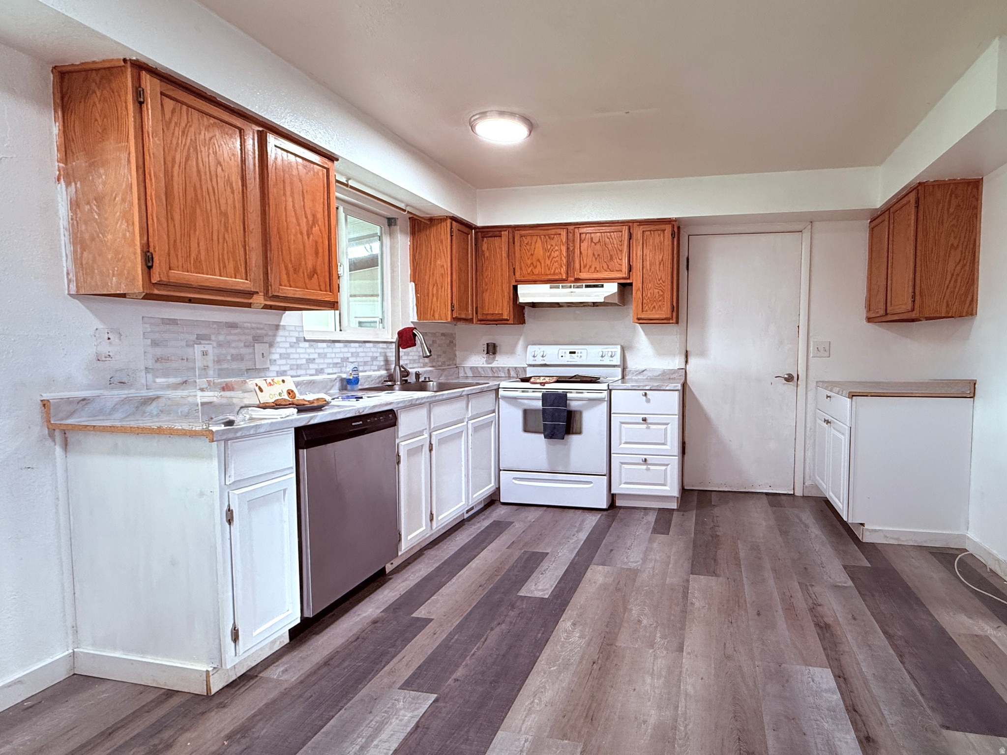 WESTERN - Residential