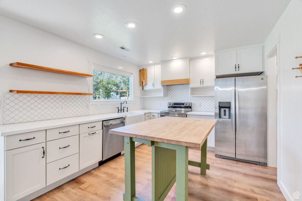 Photo of 1752 S WEEPING WILLOW WAY S, Lehi, UT 84043 (MLS # 2115248)