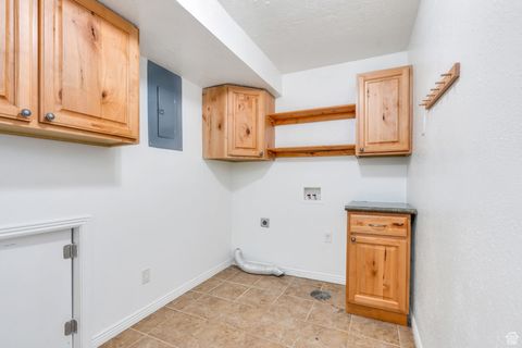 Tiny photo for 1752 S WEEPING WILLOW WAY S, Lehi, UT 84043 (MLS # 2115248)