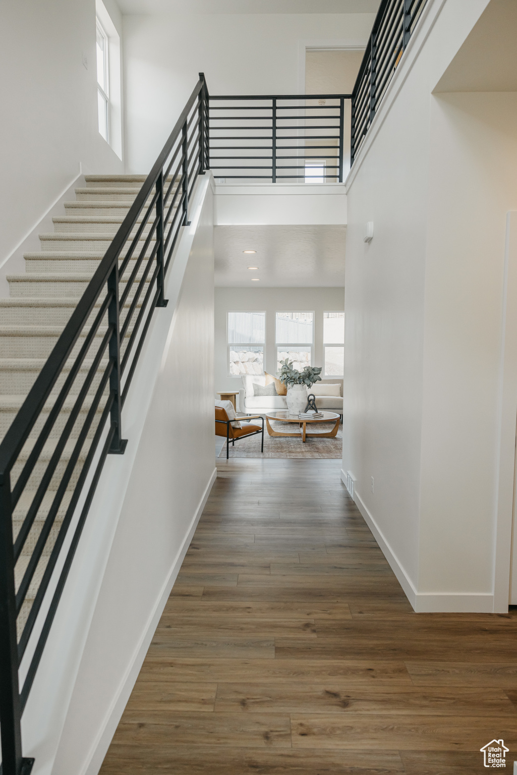 CANYON POINT - Residential