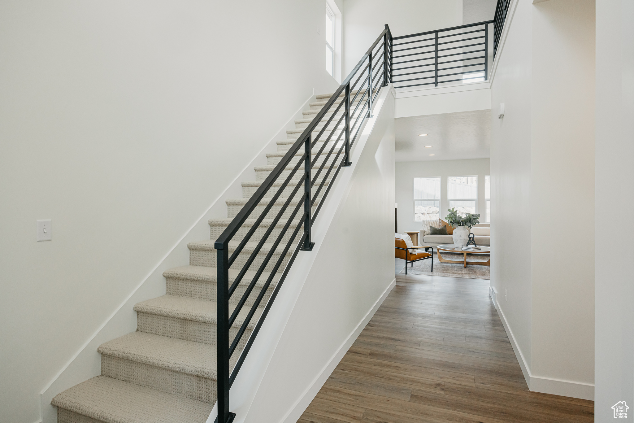 CANYON POINT - Residential