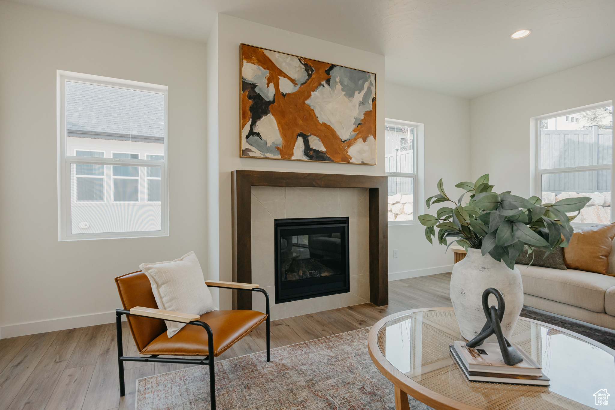 CANYON POINT - Residential