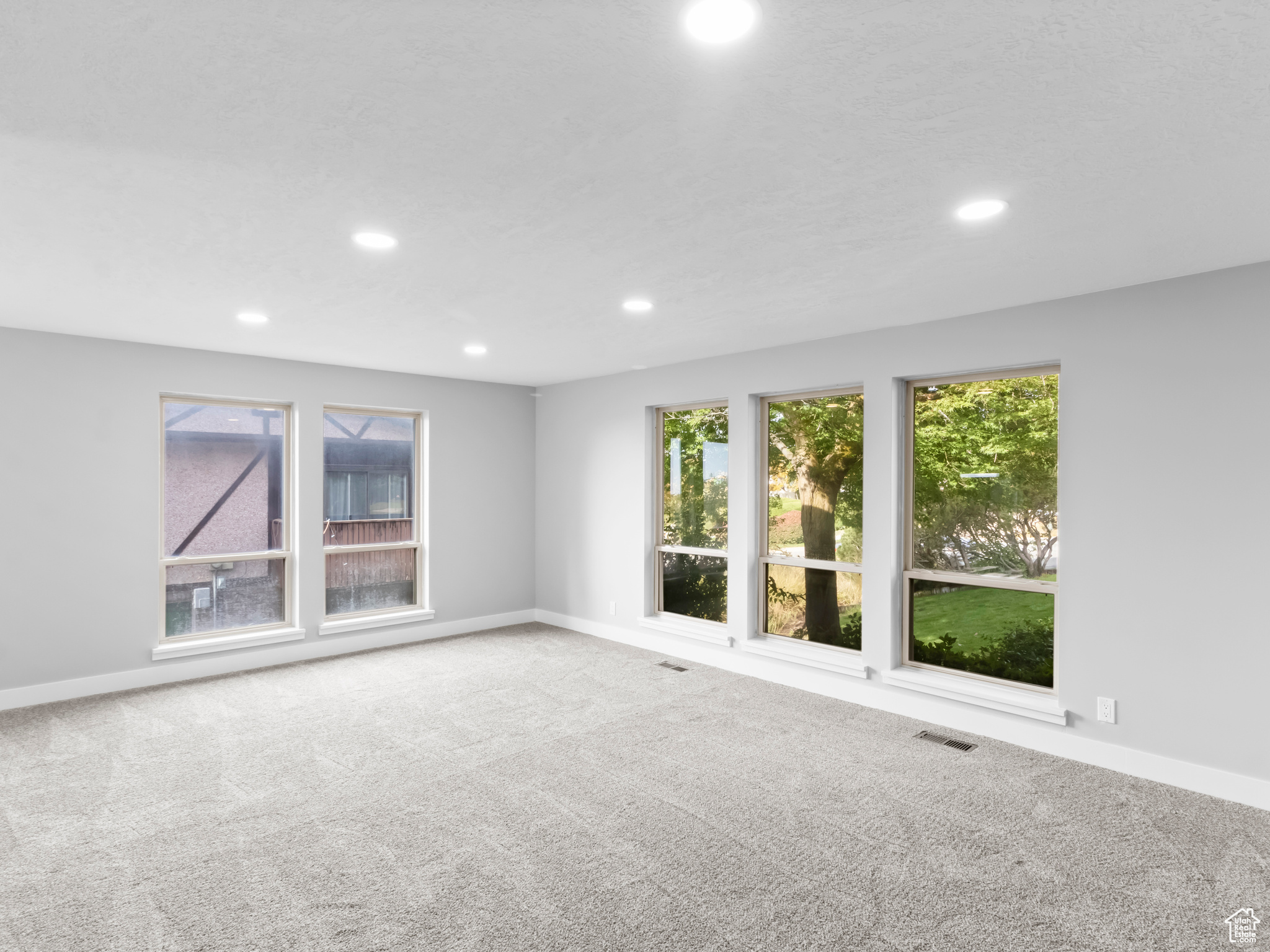 OAK FOREST - Residential