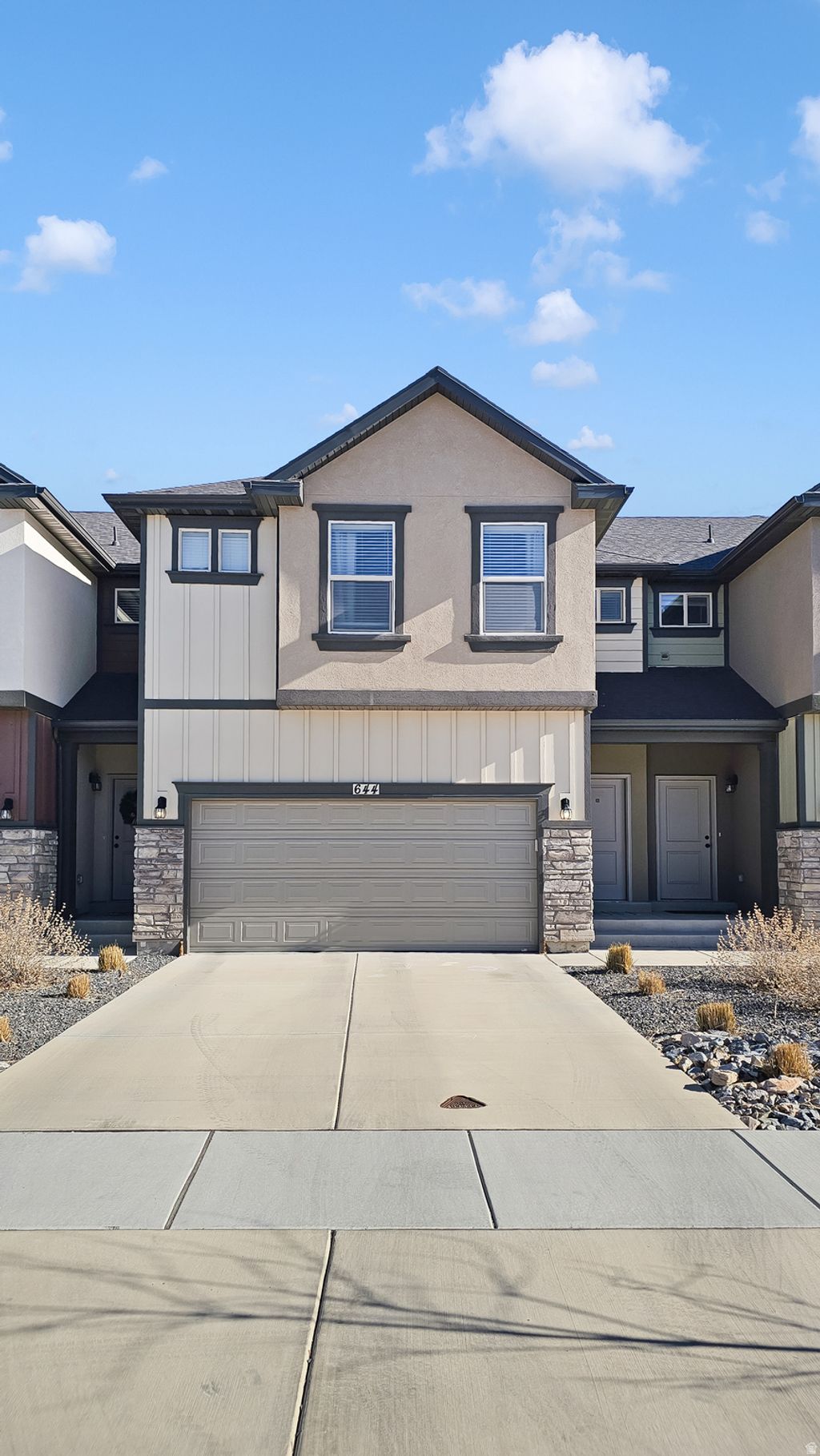 Photo of 644 N OLD FORT DR, Spanish Fork, UT 84660 (MLS # 2133223)