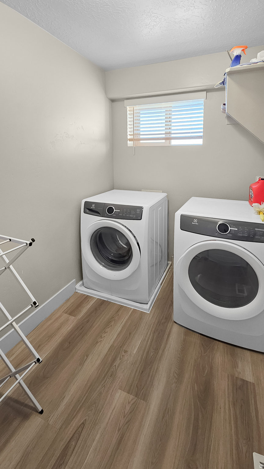 LEGACY TOWNHOMES - Residential