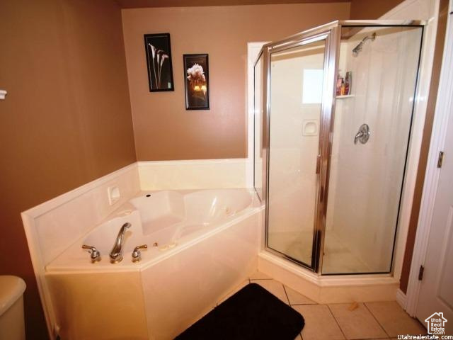 LAST CHANCE PH 1 LOT 8 - Residential