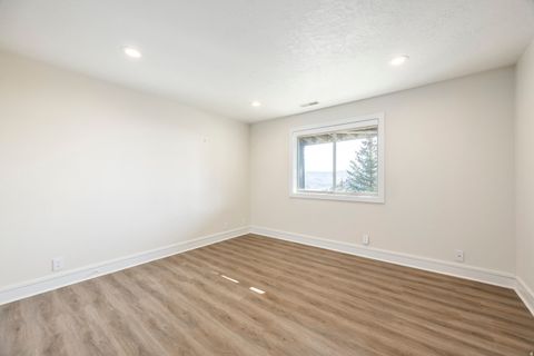 Tiny photo for 3922 VIEW POINTE DR, Park City, UT 84098 (MLS # 2135129)