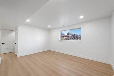 Tiny photo for 4183 S FINAIR DR, West Valley City, UT 84120 (MLS # 2128856)