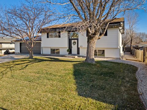 Tiny photo for 4183 S FINAIR DR, West Valley City, UT 84120 (MLS # 2128856)