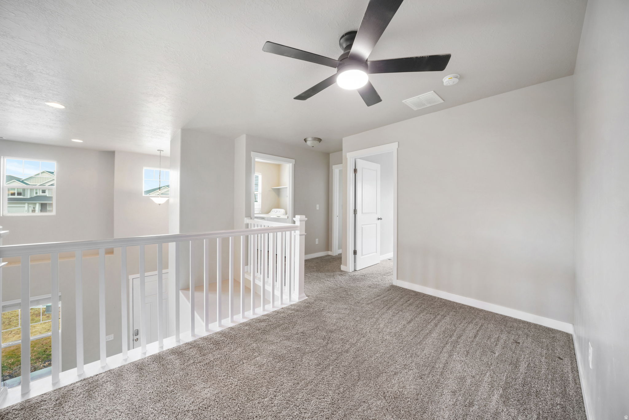 RIVER HEIGHTS - Residential