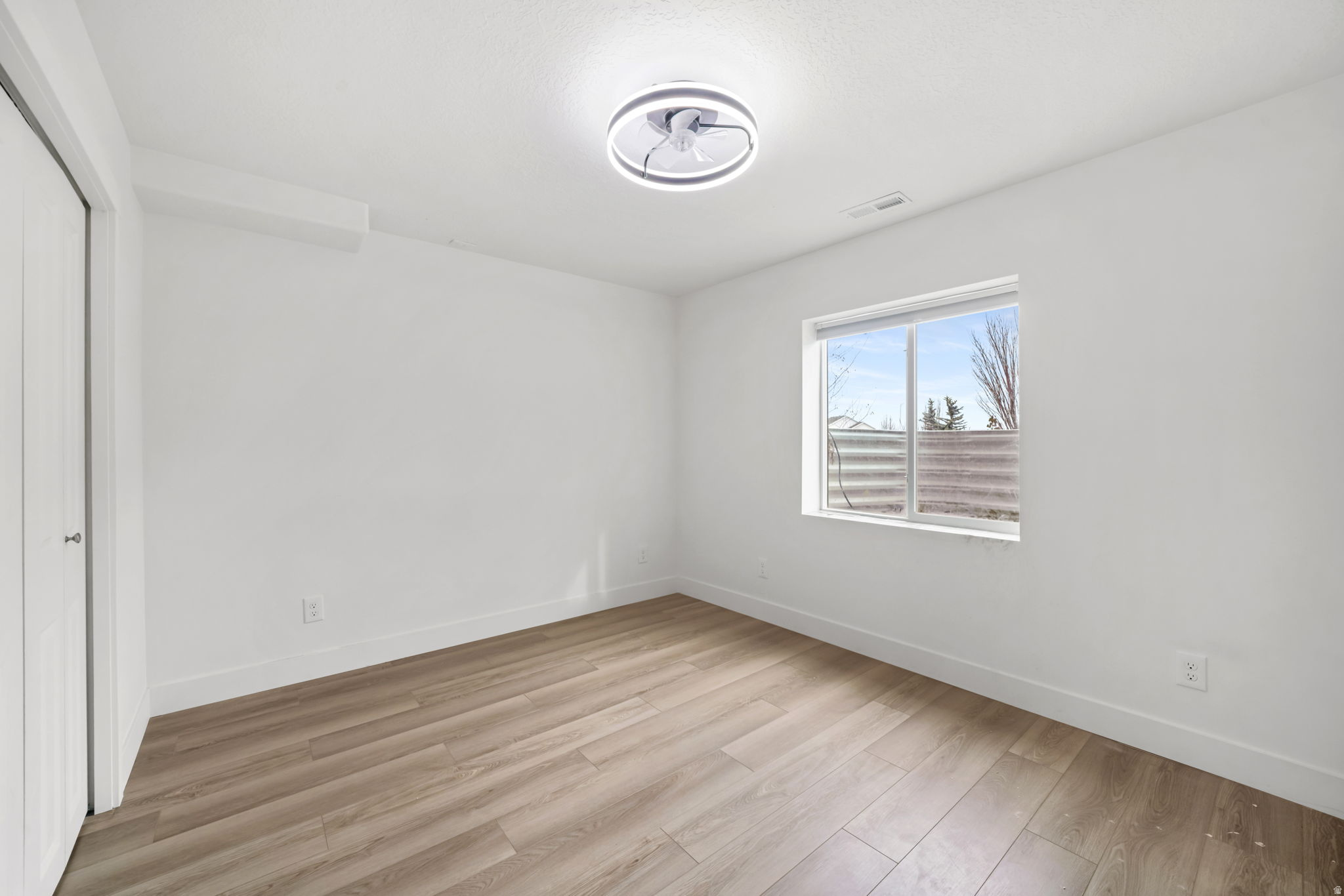 RIVER HEIGHTS - Residential