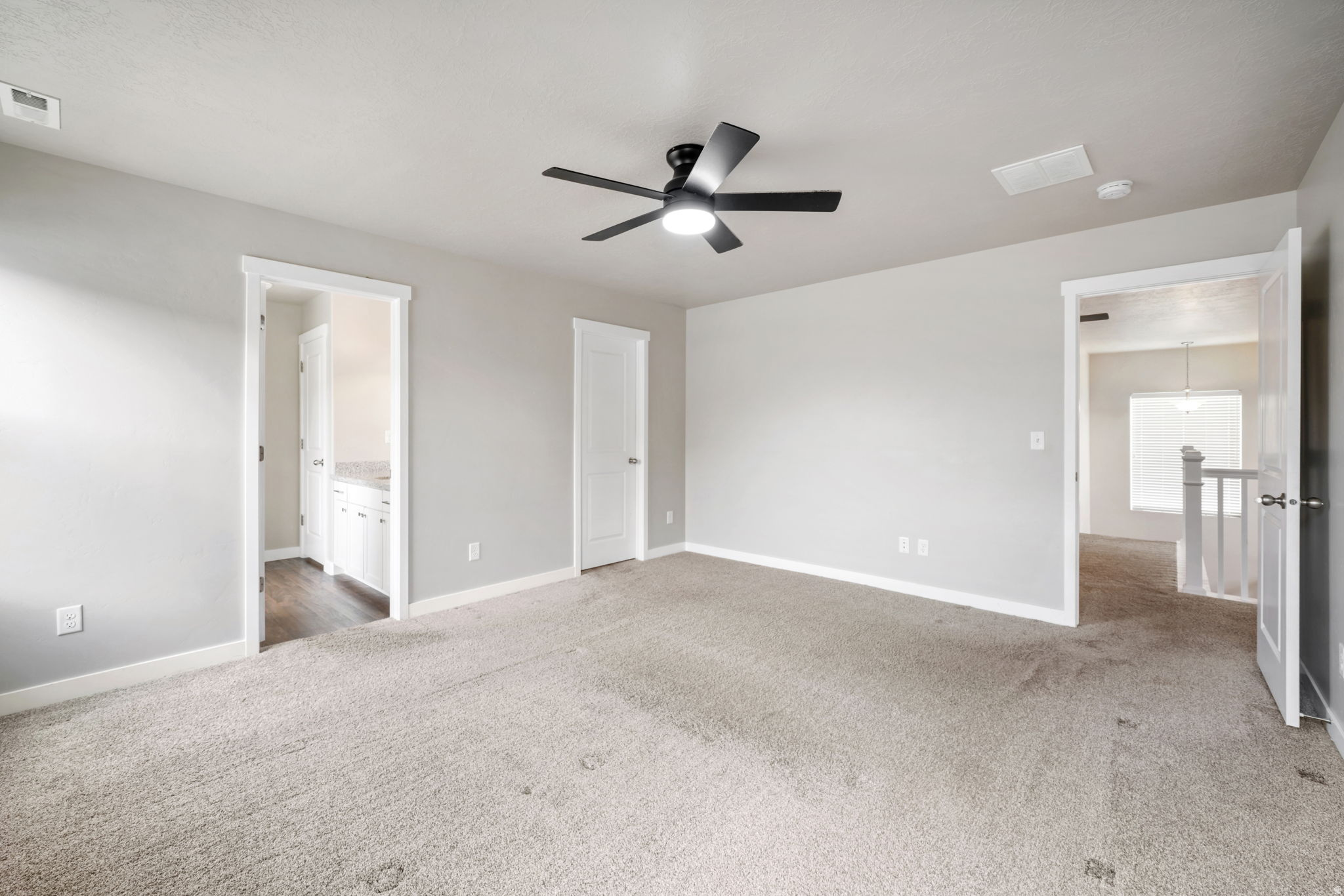 RIVER HEIGHTS - Residential