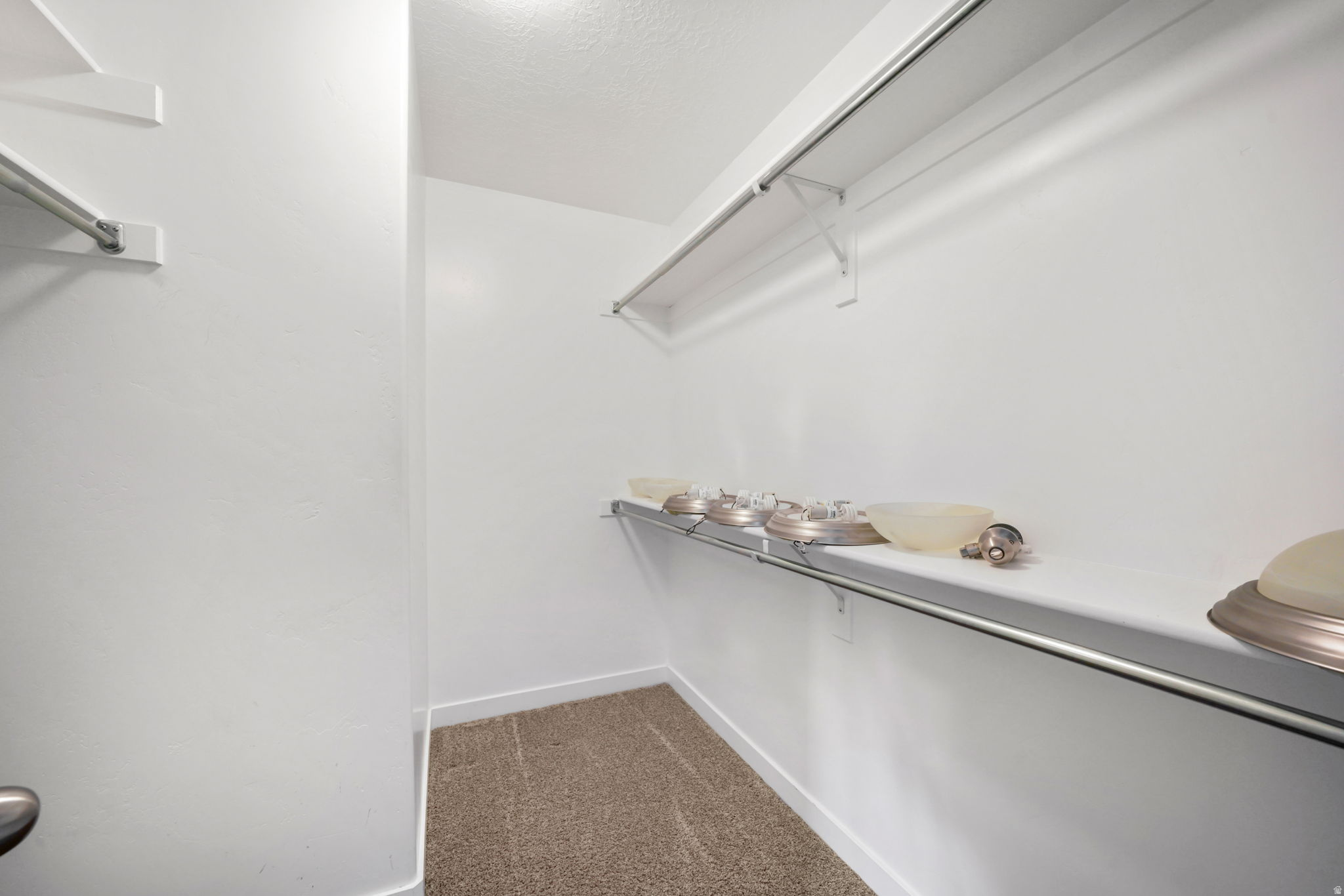 RIVER HEIGHTS - Residential