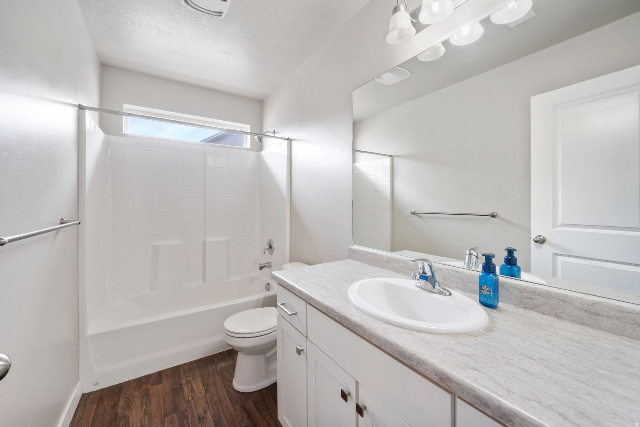 RIVER HEIGHTS - Residential