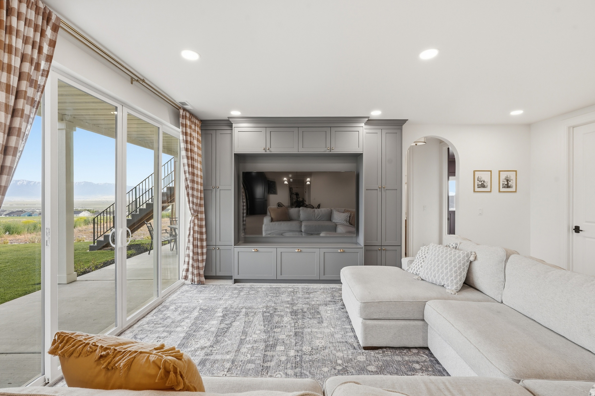 VISTAS AT DRY CANYON - Residential