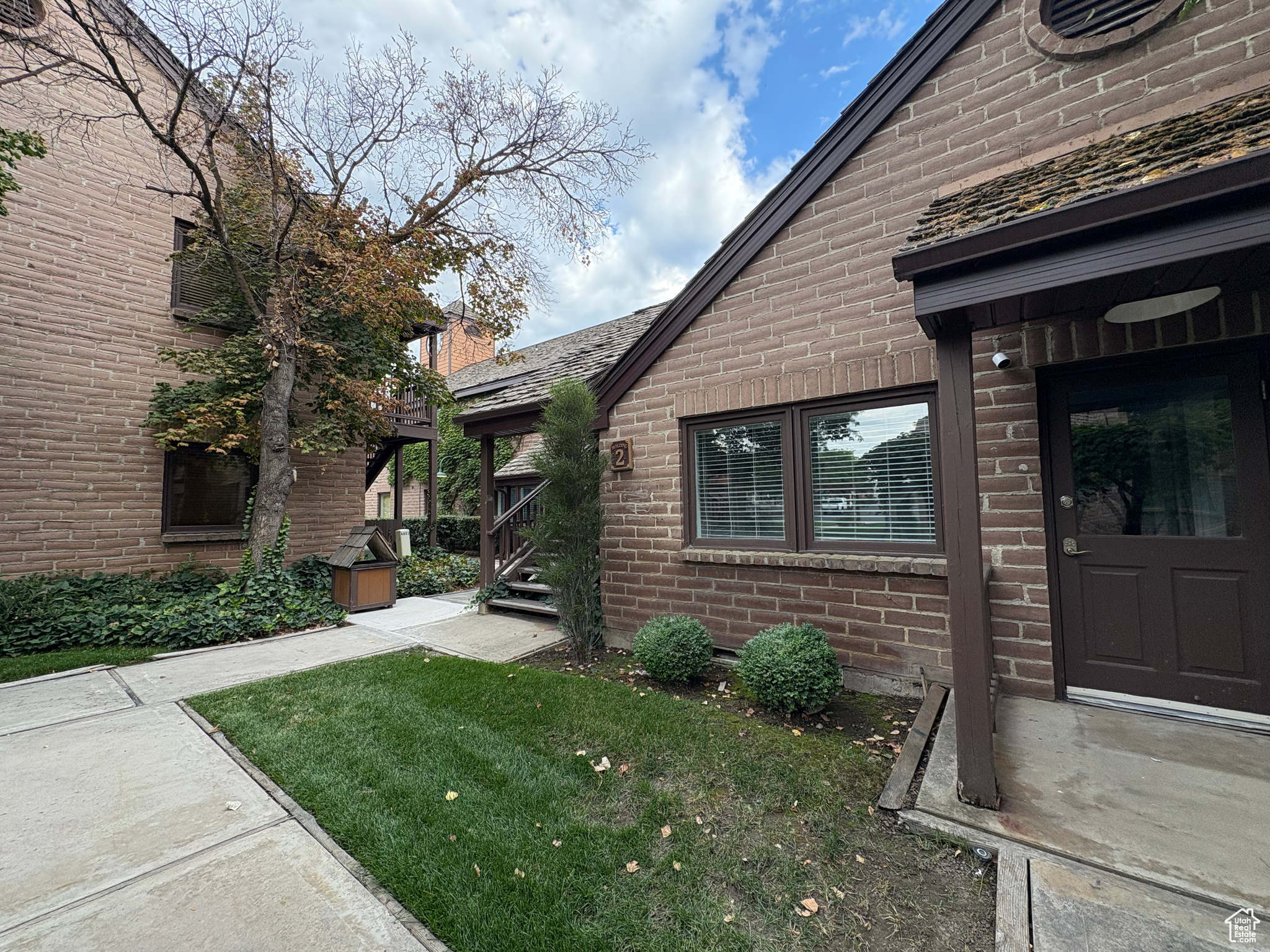 COTTONTREE SQUARE AMENDED CONDO - Commercial Sale