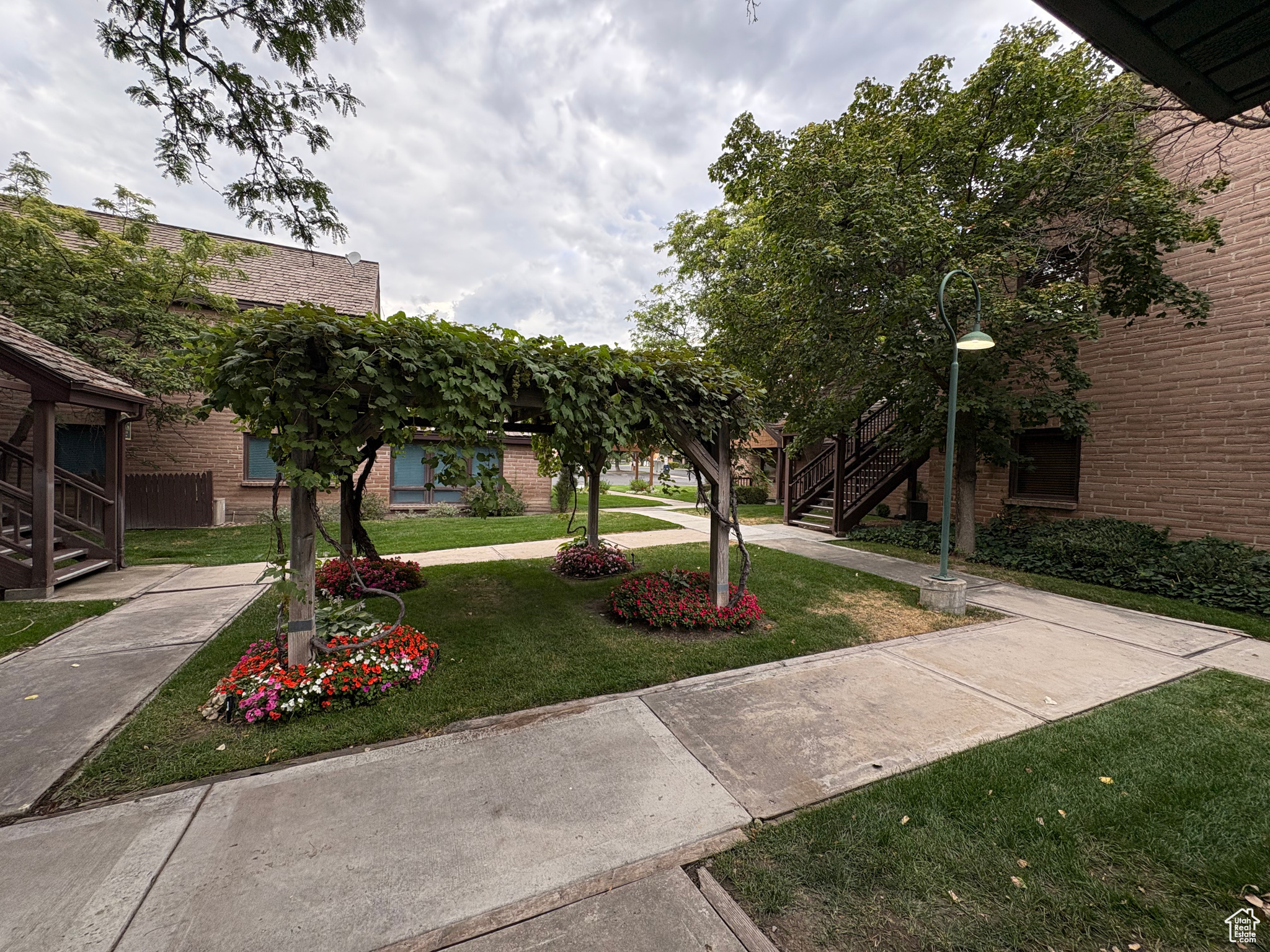 COTTONTREE SQUARE AMENDED CONDO - Commercial Sale