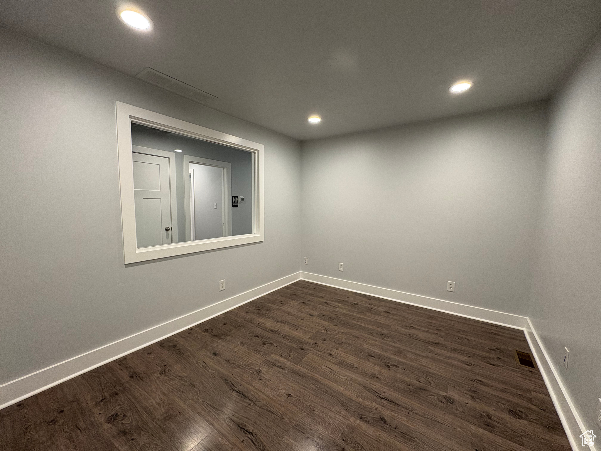 COTTONTREE SQUARE AMENDED CONDO - Commercial Sale