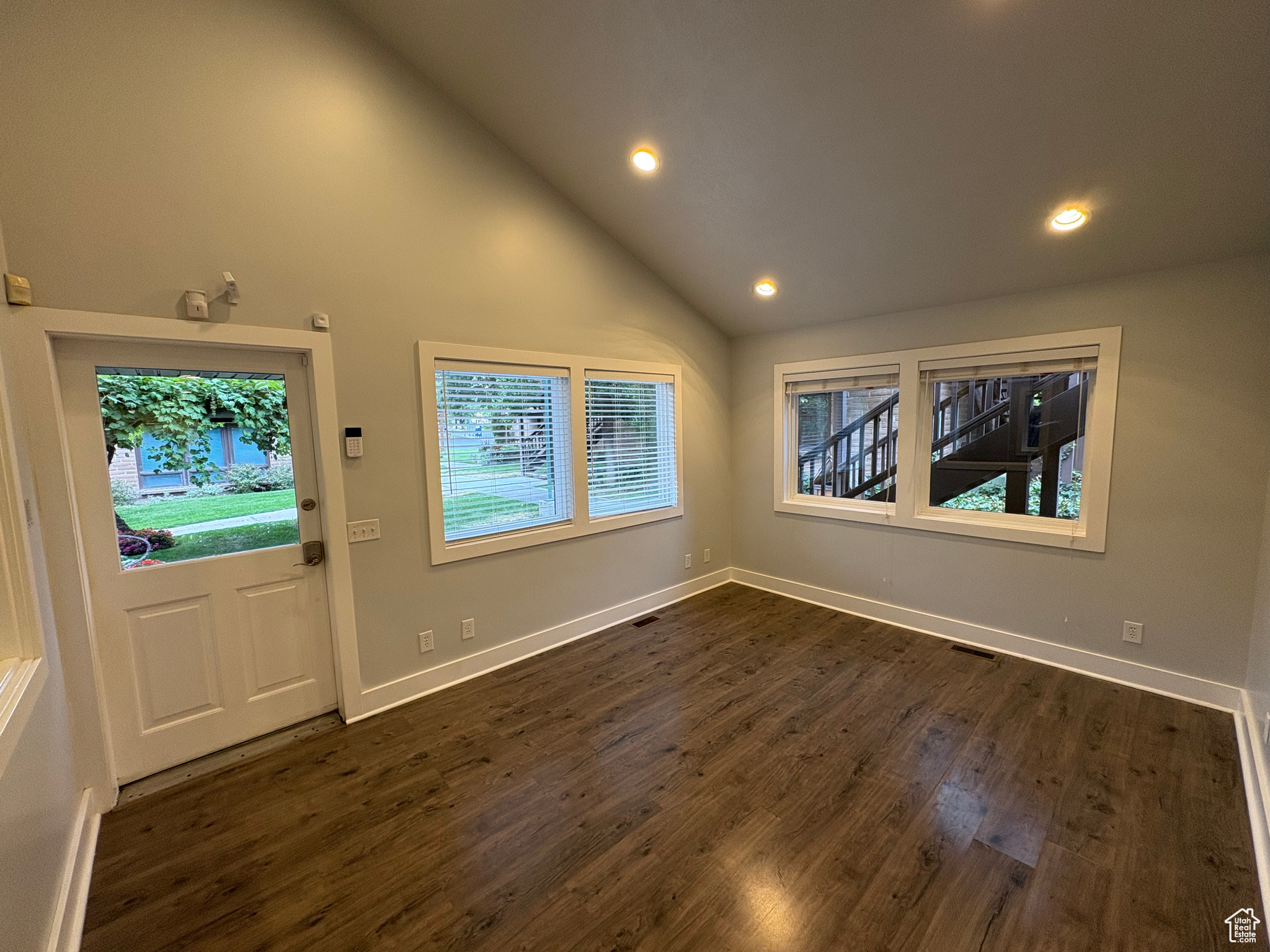 COTTONTREE SQUARE AMENDED CONDO - Commercial Sale