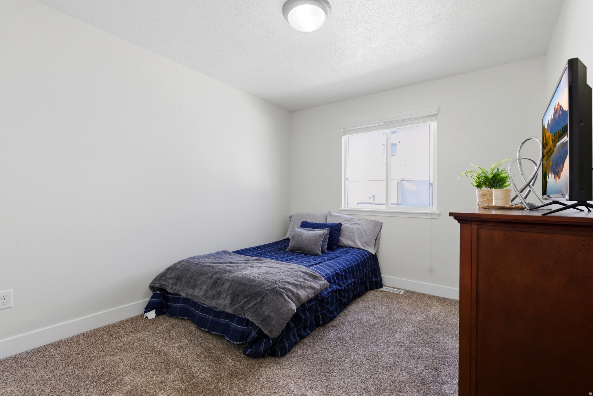 OAKS AT JORDAN HILLS - Residential