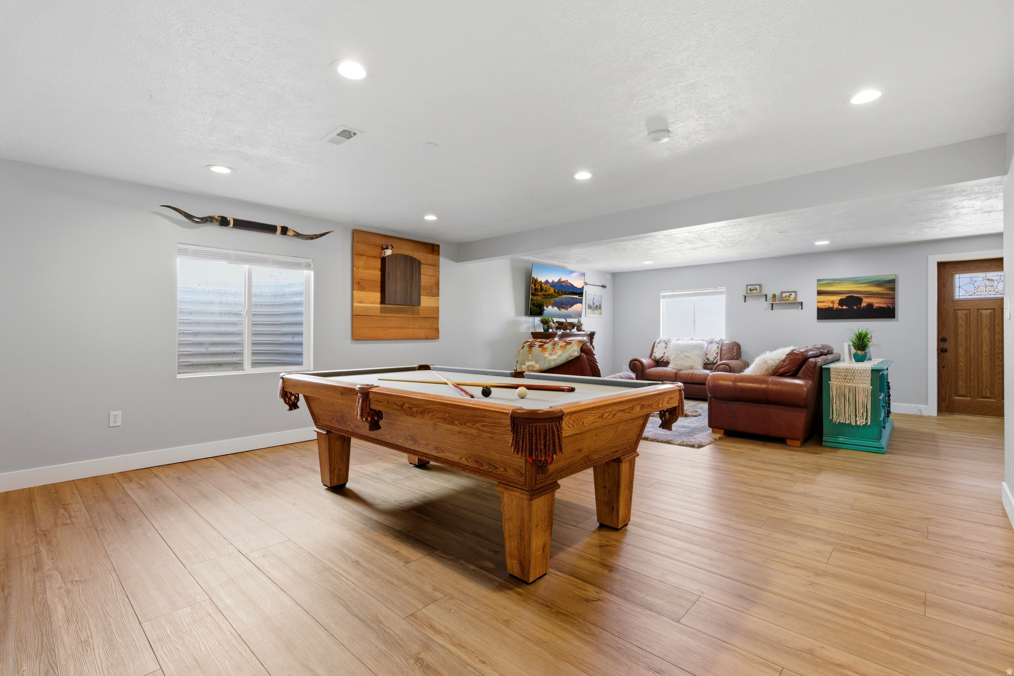 OAKS AT JORDAN HILLS - Residential