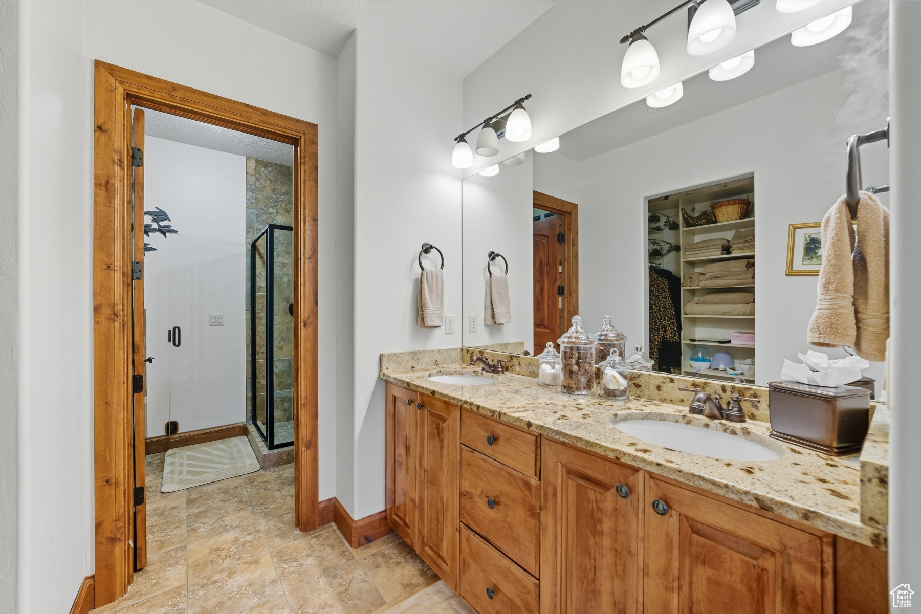 SHORES PLAT B - Residential